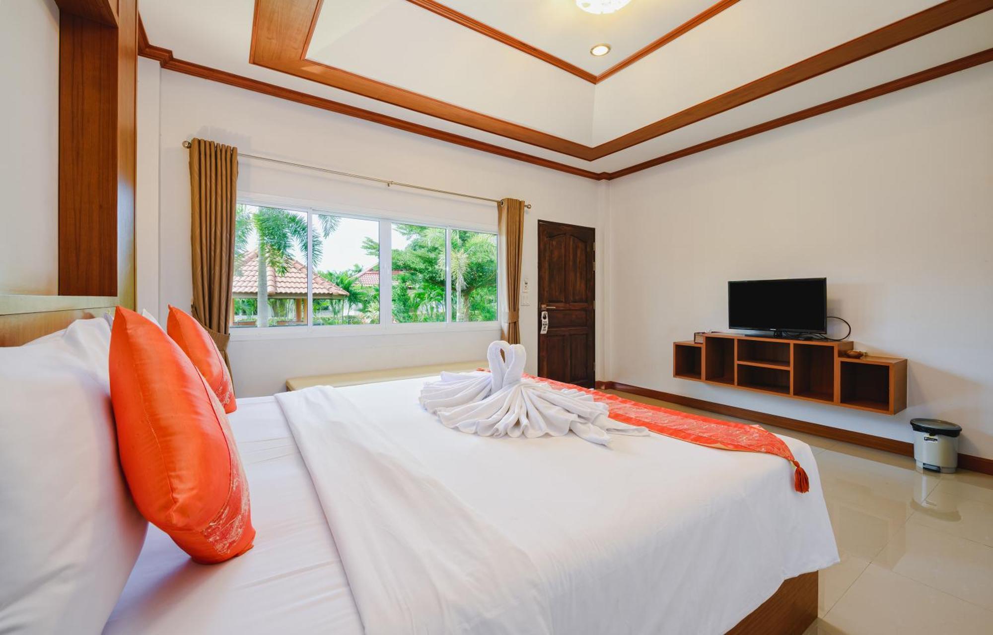 Phuket Airport Villa Ban Bo Han 외부 사진
