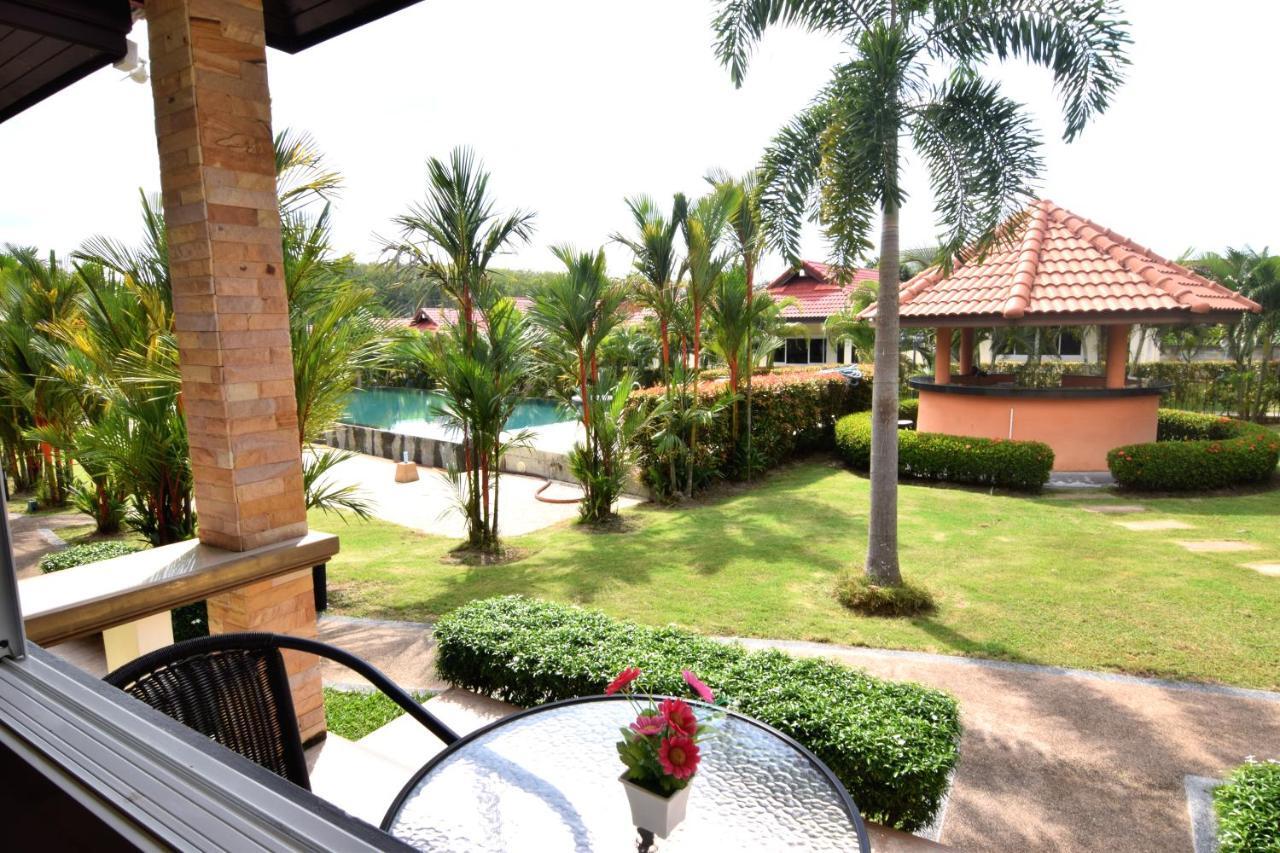 Phuket Airport Villa Ban Bo Han 외부 사진